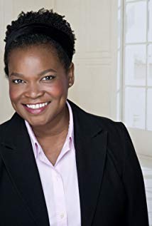 Bola Aiyeola