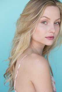 Kristi Lauren